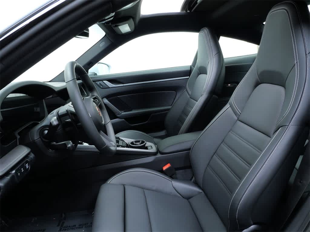 Thumbnail: 2026 Porsche 911 - 5