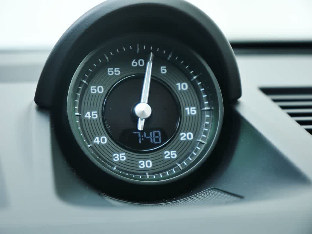 Thumbnail: 2025 Porsche 911 - 19