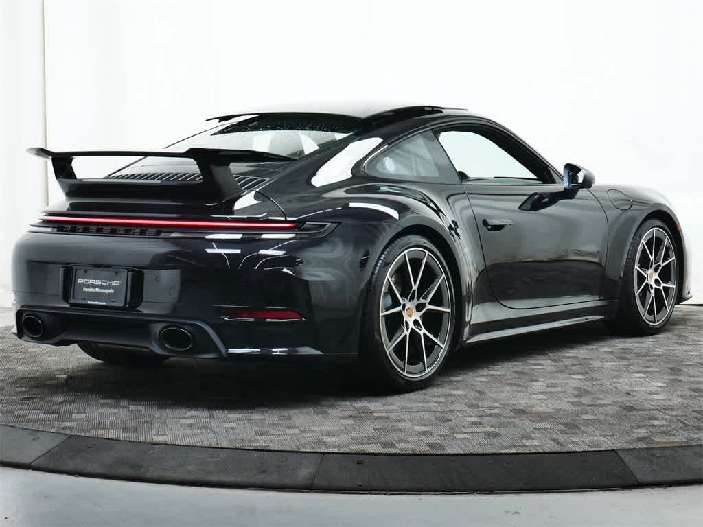 Thumbnail: 2025 Porsche 911 - 7