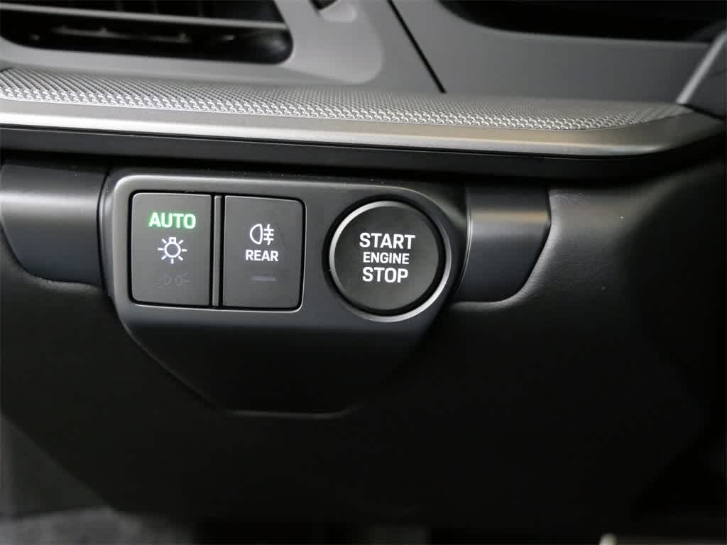 Thumbnail: 2025 Porsche 911 - 17