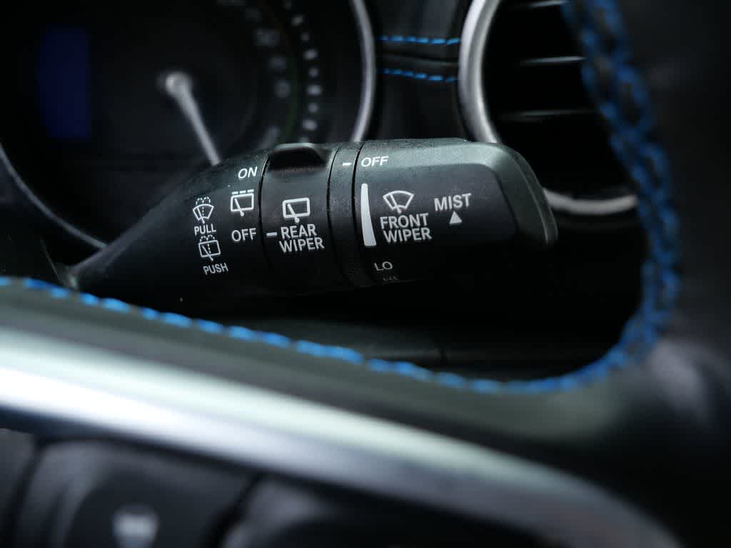 Thumbnail: 2022 Jeep Wrangler - 21