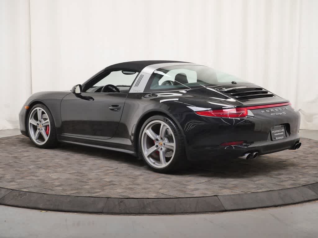 Thumbnail: 2014 Porsche 911 - 3