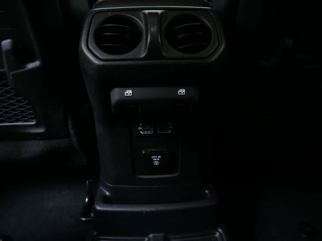 Thumbnail: 2022 Jeep Wrangler - 15