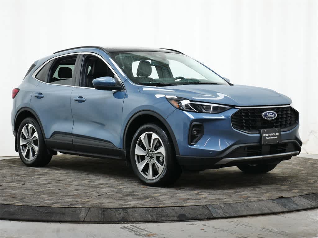 Thumbnail: 2025 Ford Escape - 9