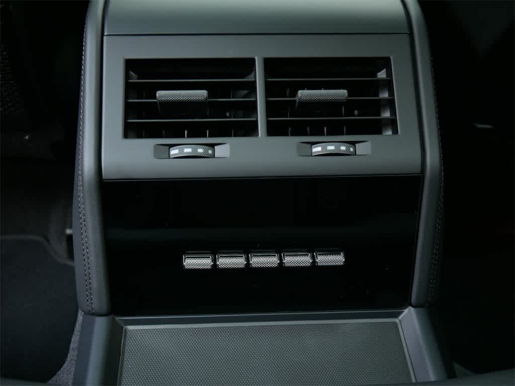 Thumbnail: 2026 Porsche Panamera - 15