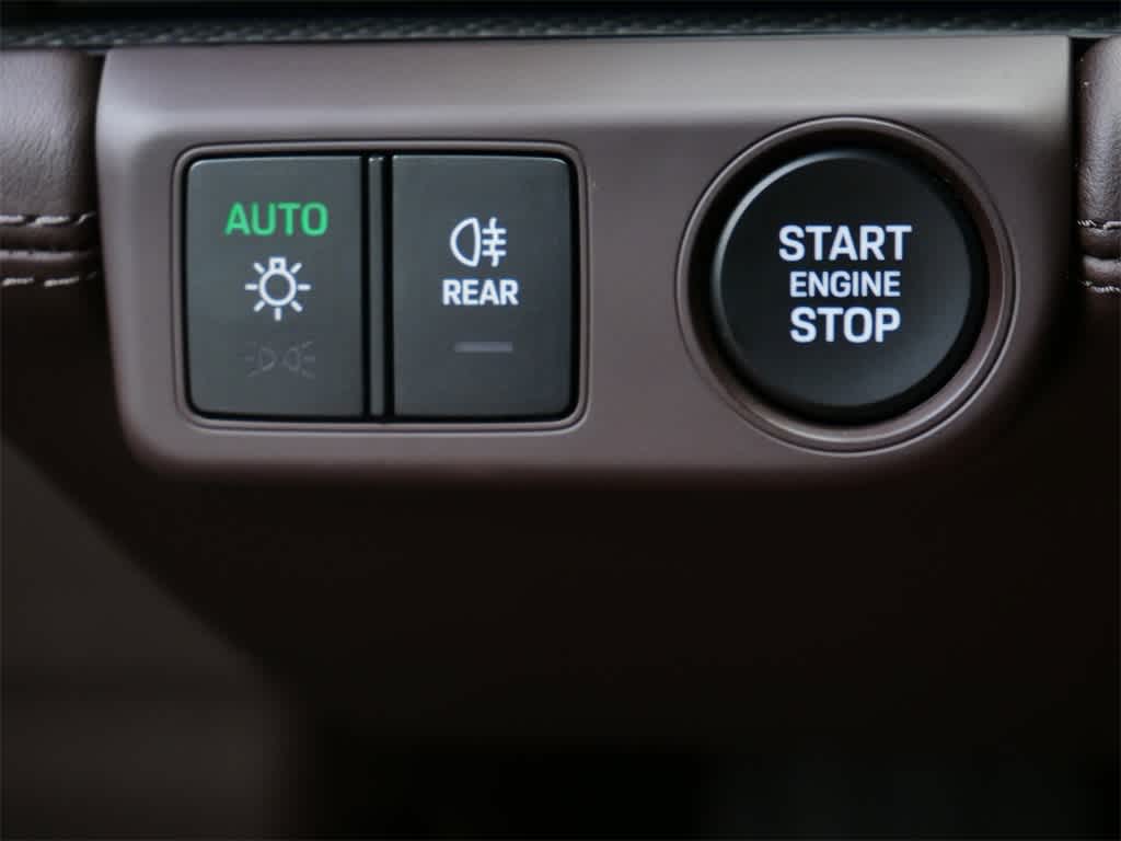 Thumbnail: 2025 Porsche Panamera - 18