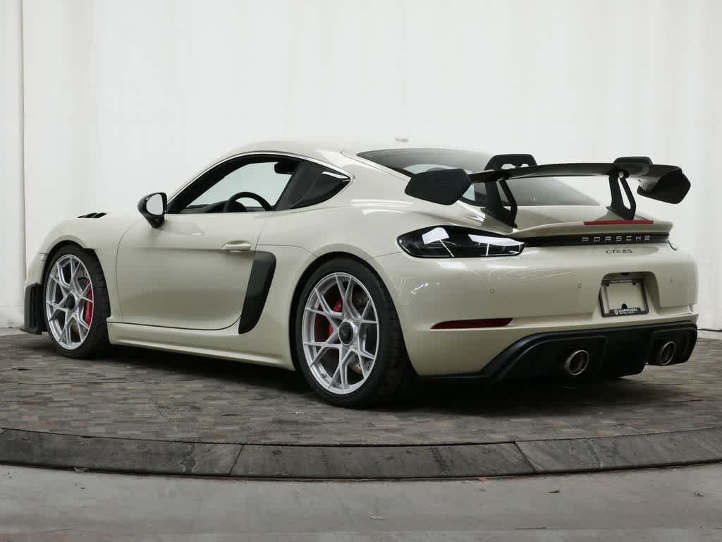 Thumbnail: 2023 Porsche 718 Cayman - 3