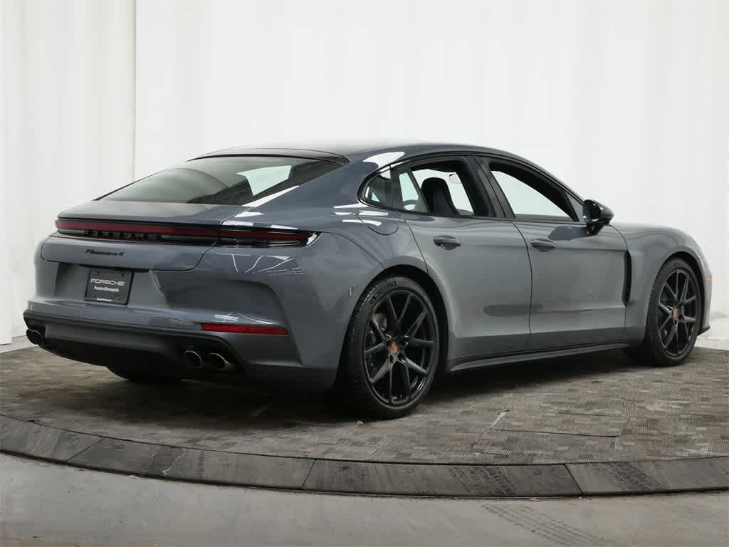 Thumbnail: 2026 Porsche Panamera - 7