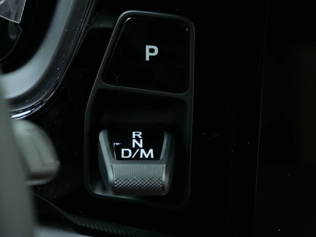 Thumbnail: 2026 Porsche Cayenne - 24