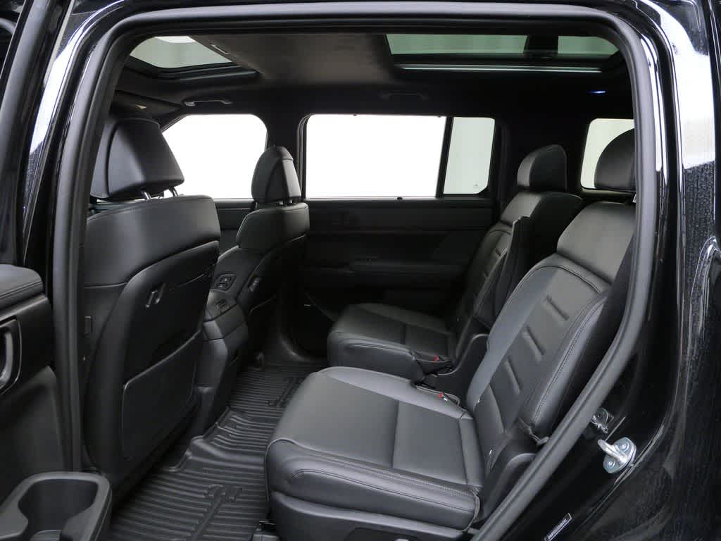 Thumbnail: 2025 Hyundai Santa Fe - 14