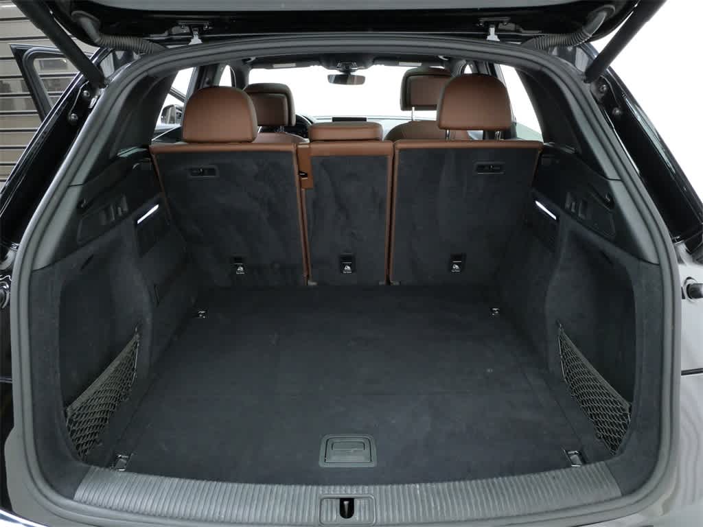 Thumbnail: 2020 Audi Q5 - 20