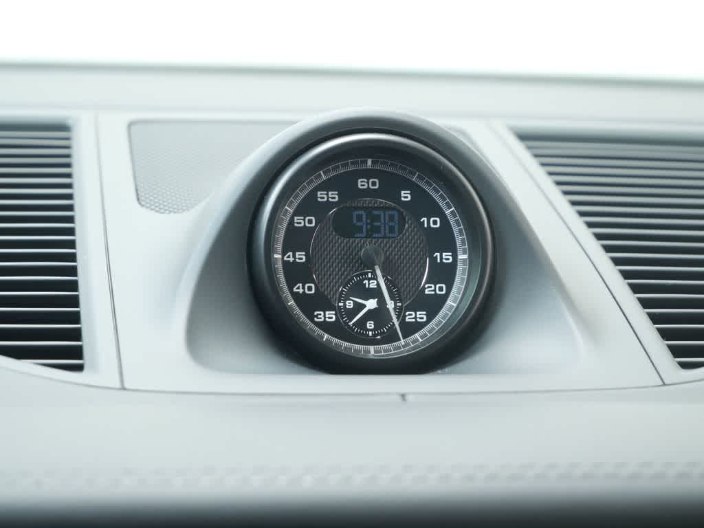 Thumbnail: 2025 Porsche Macan - 27