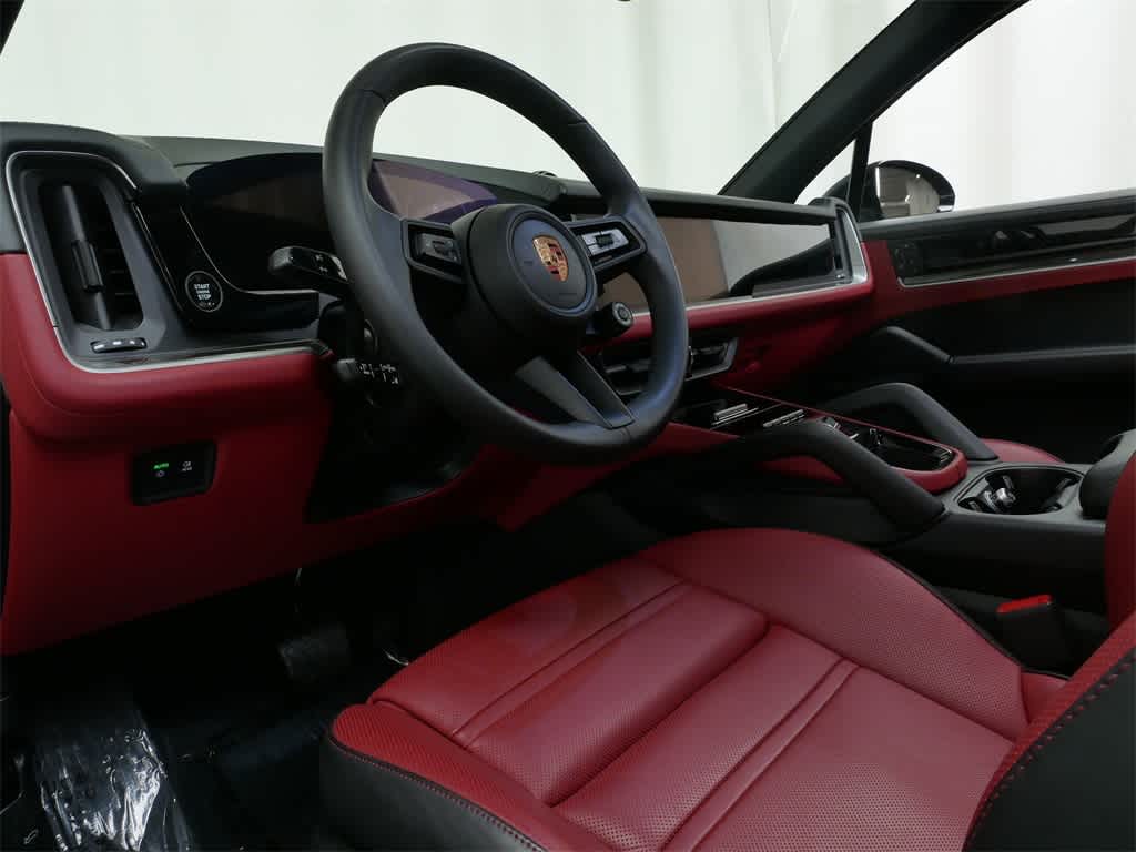 Thumbnail: 2025 Porsche Cayenne - 4