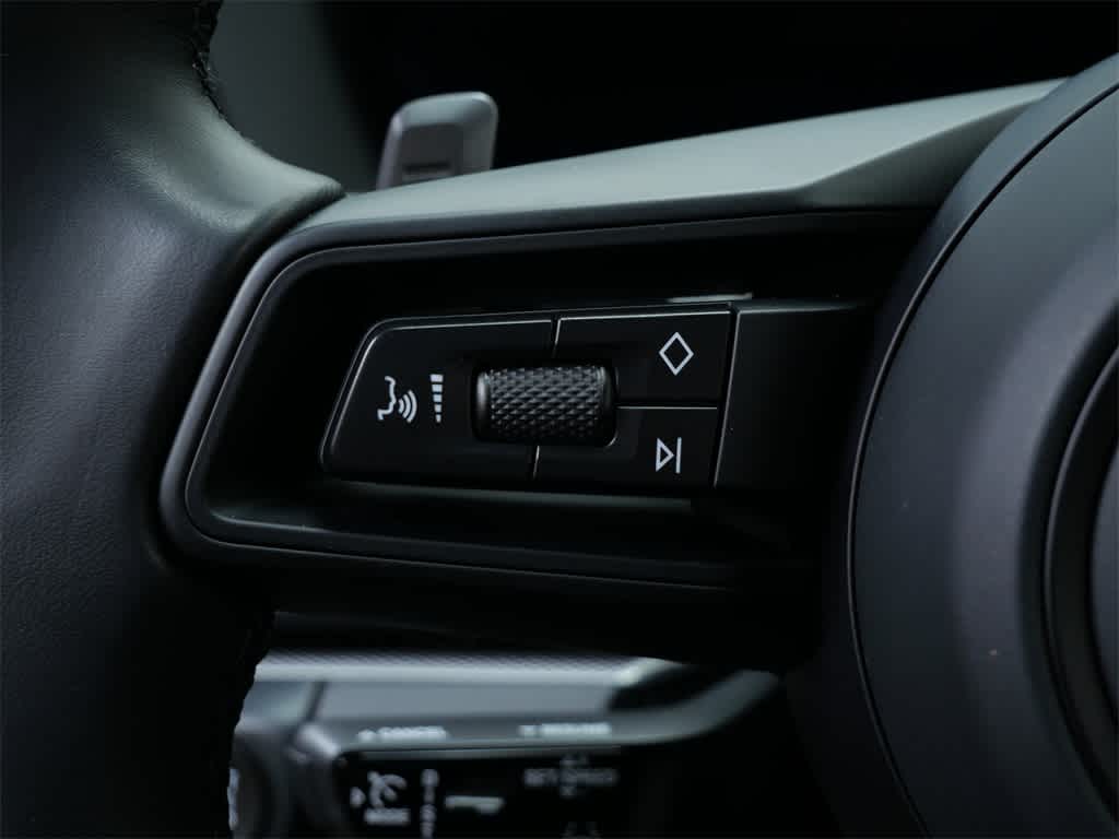 Thumbnail: 2024 Porsche Panamera - 19