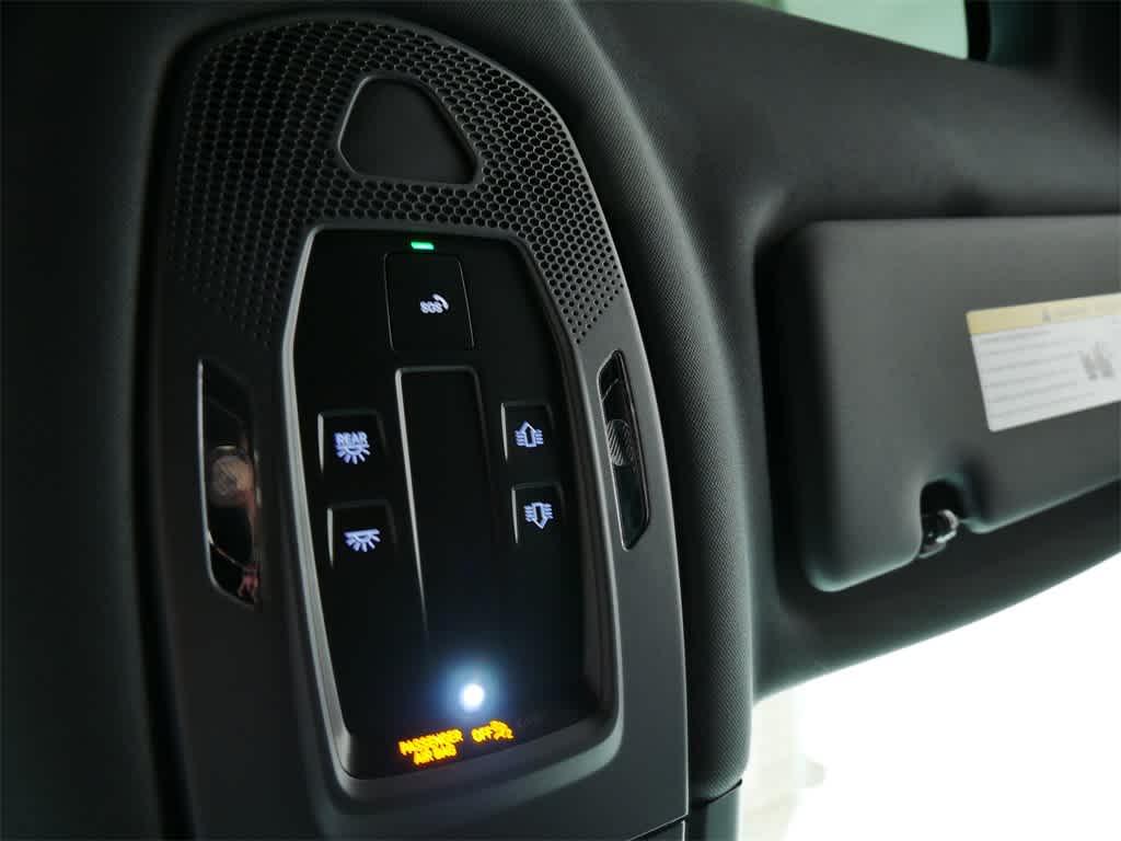 Thumbnail: 2026 Porsche Macan - 24