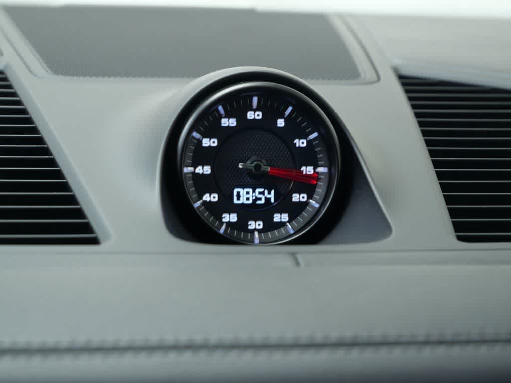 Thumbnail: 2023 Porsche Cayenne - 23