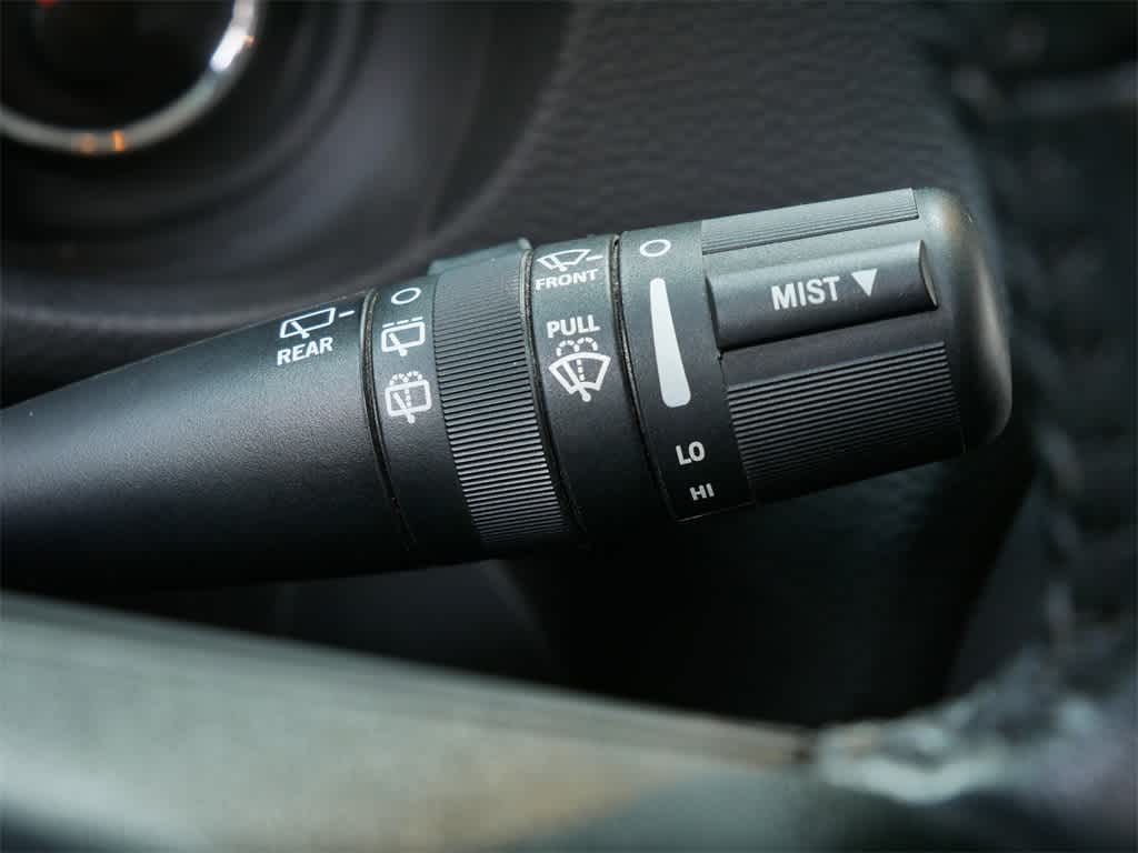 Thumbnail: 2017 Jeep Wrangler - 19