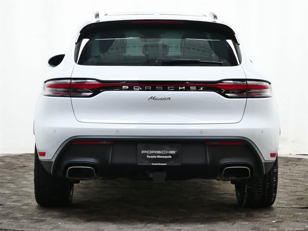 Thumbnail: 2026 Porsche Macan - 6