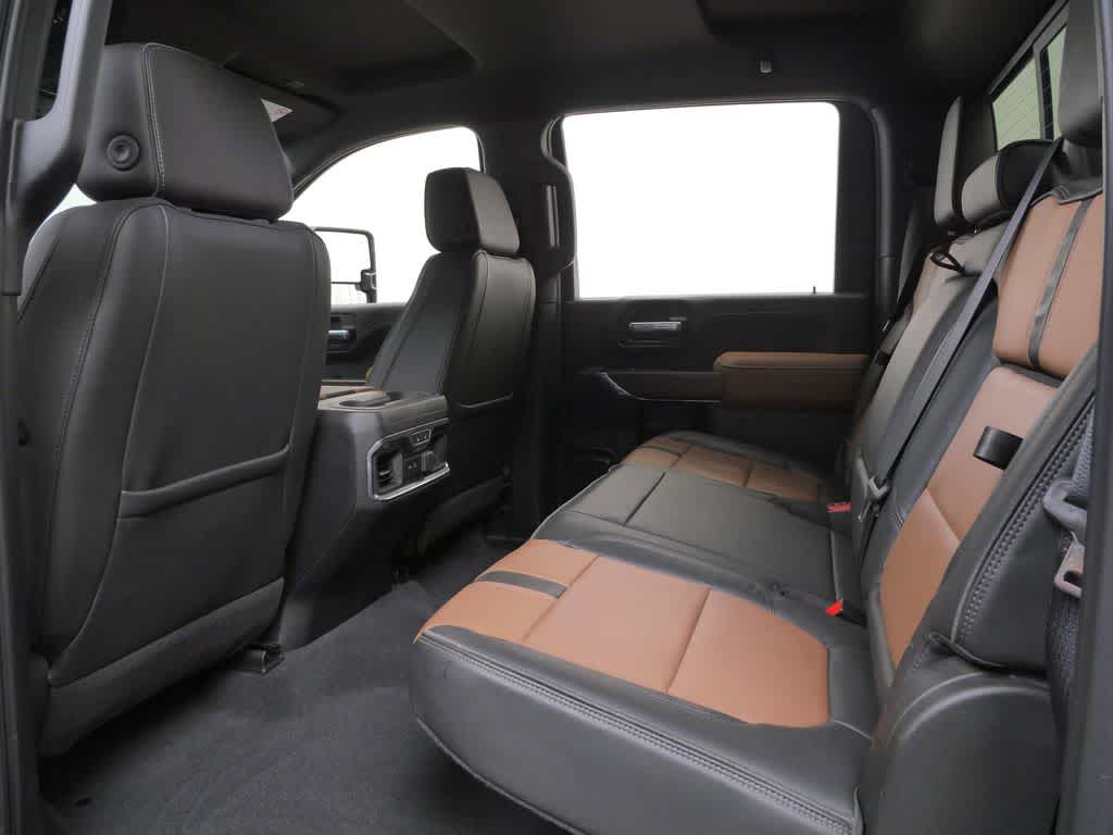 Thumbnail: 2020 Chevrolet Silverado 3500 - 14