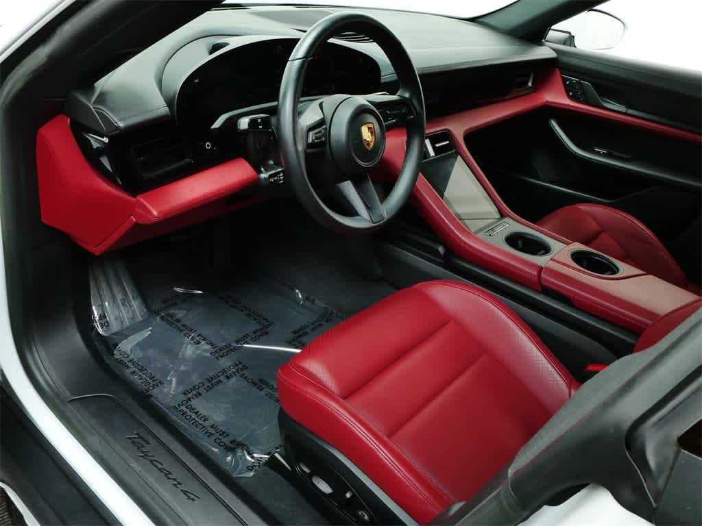 Certified 2022 Porsche Taycan 4 Wagon