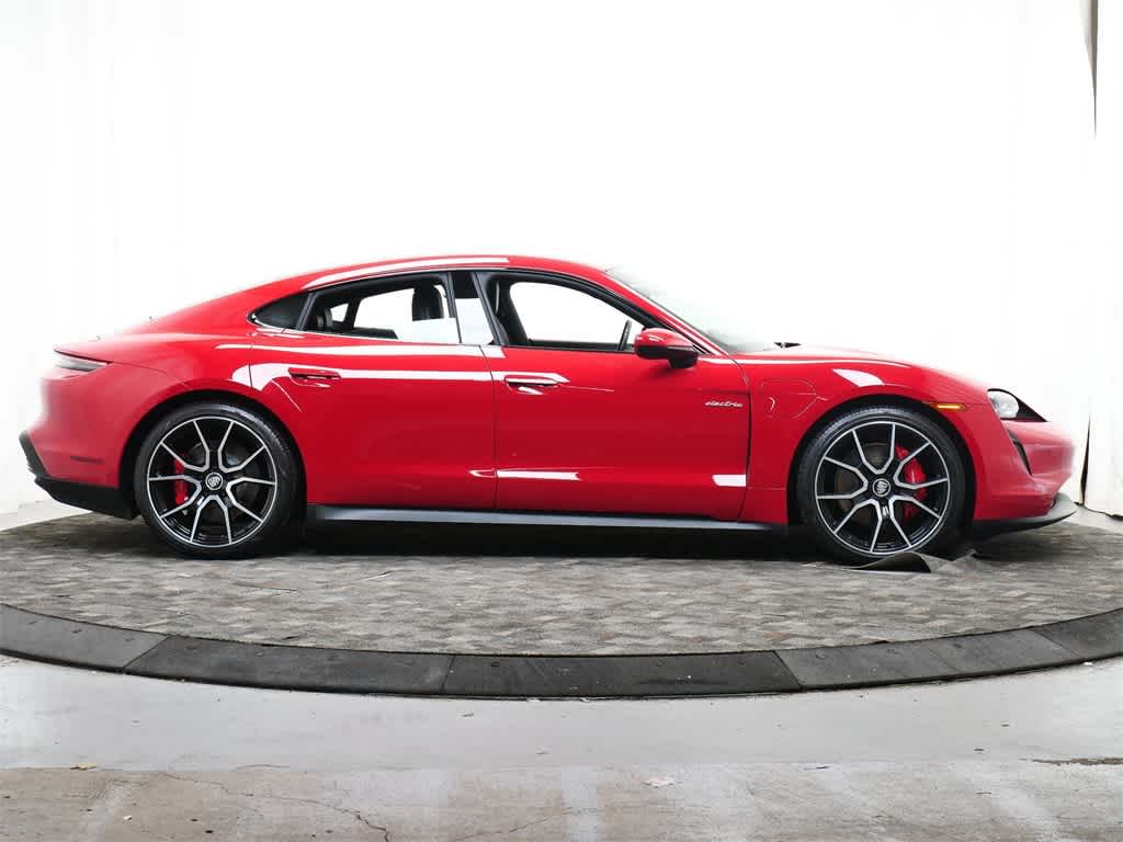 Thumbnail: 2024 Porsche Taycan - 8