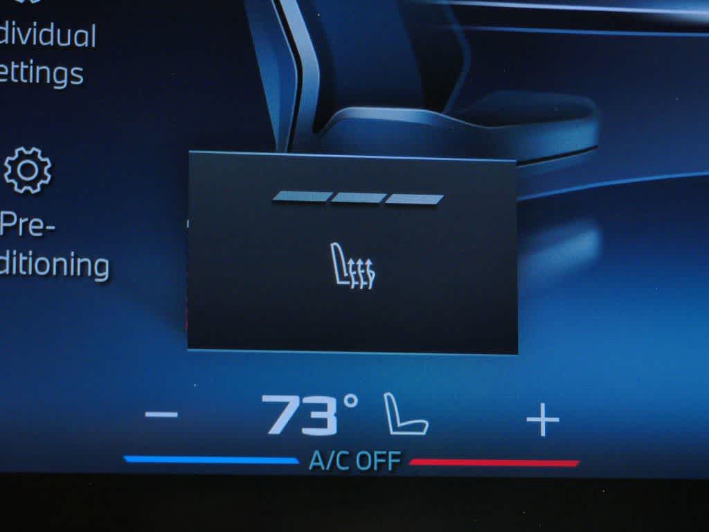 Thumbnail: 2024 BMW i4 - 25