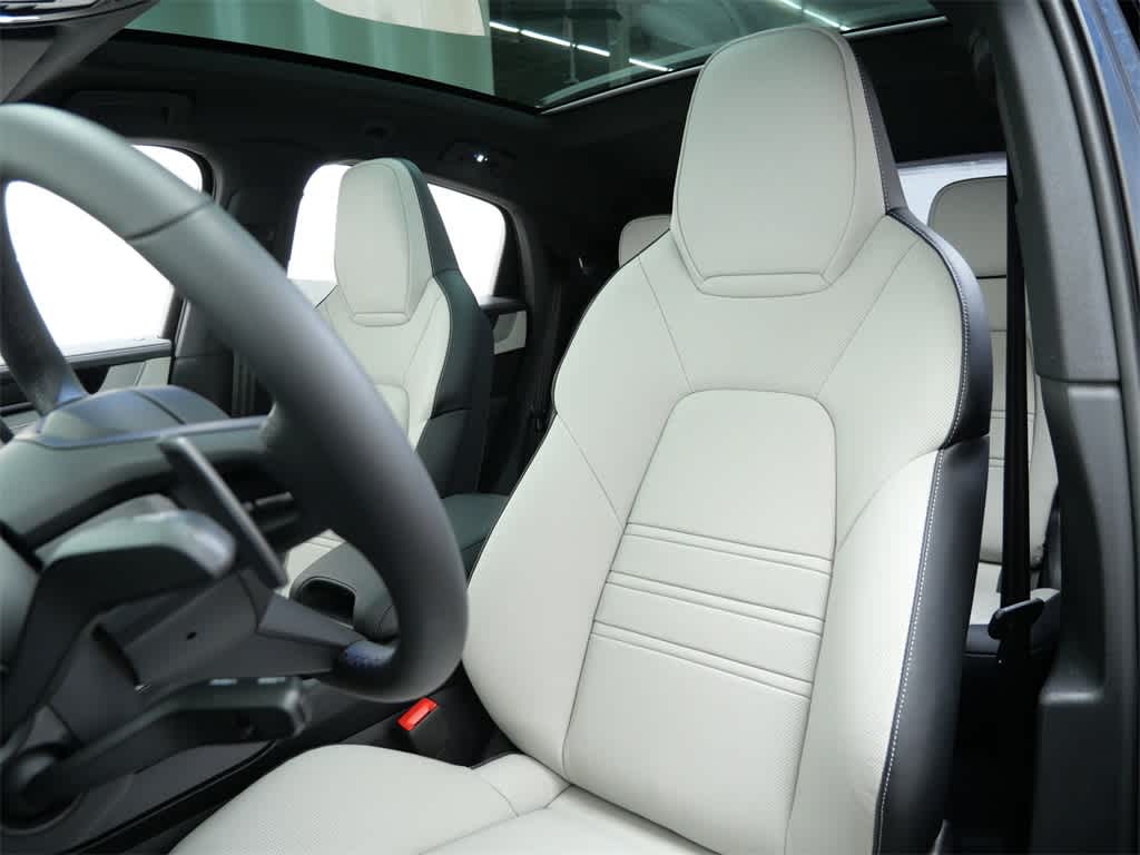 Thumbnail: 2026 Porsche Cayenne - 5