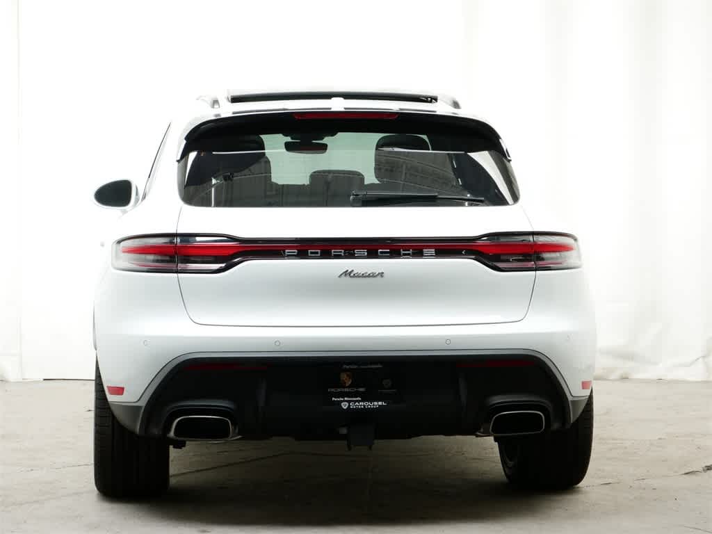 Thumbnail: 2025 Porsche Macan - 6