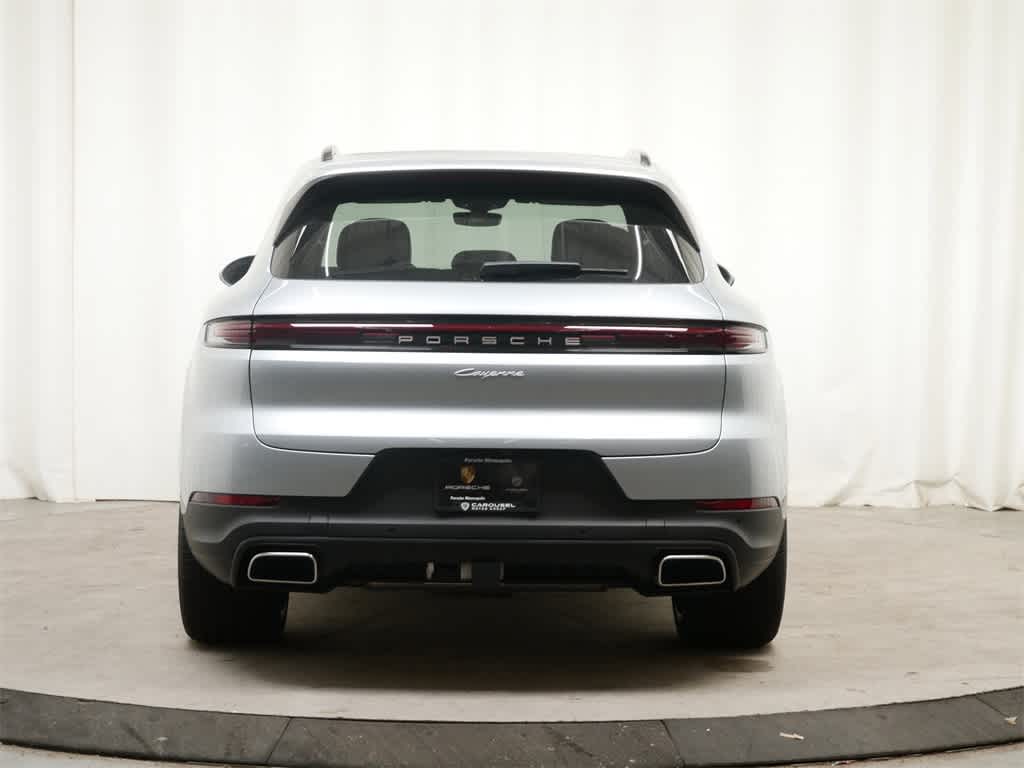 Thumbnail: 2024 Porsche Cayenne - 8