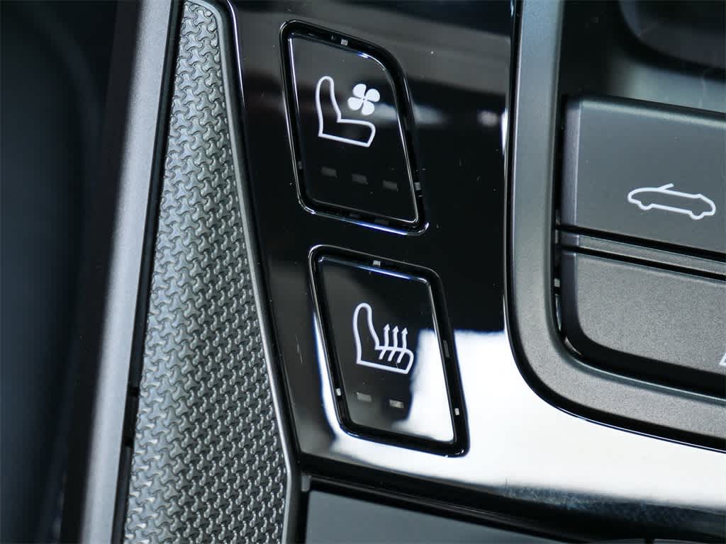 Thumbnail: 2026 Porsche 911 - 26