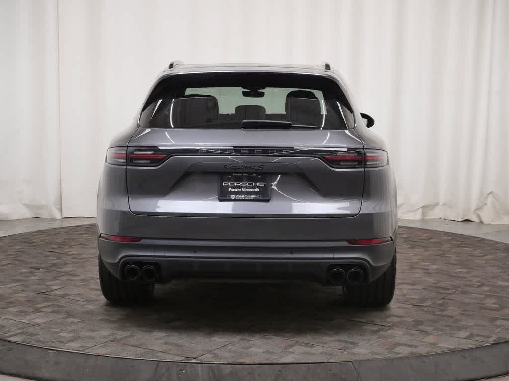 Thumbnail: 2019 Porsche Cayenne - 6