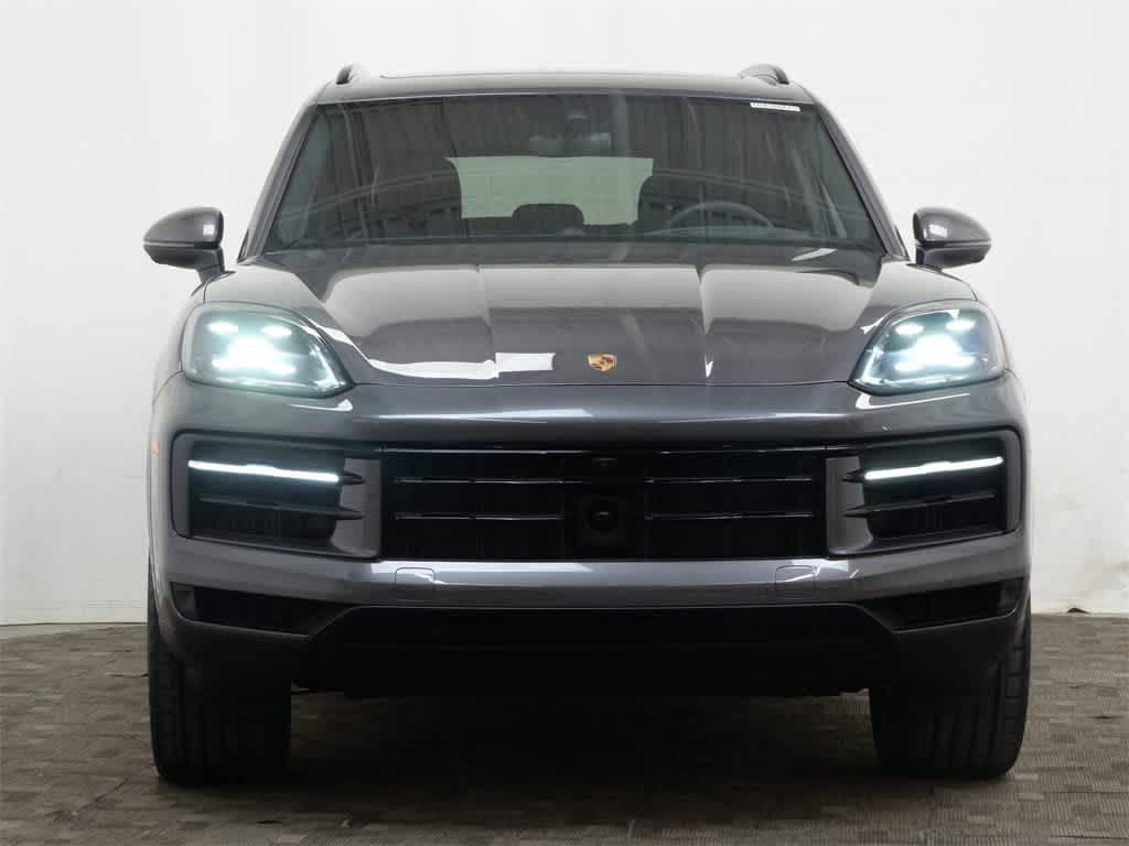 Thumbnail: 2026 Porsche Cayenne - 10