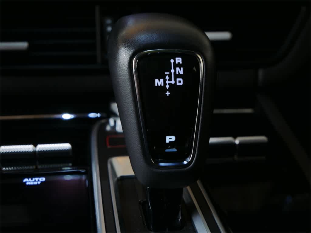 Thumbnail: 2023 Porsche Cayenne - 23