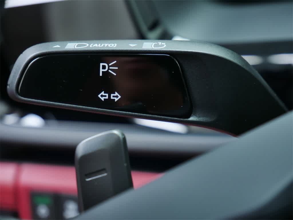 Thumbnail: 2025 Porsche Panamera - 23