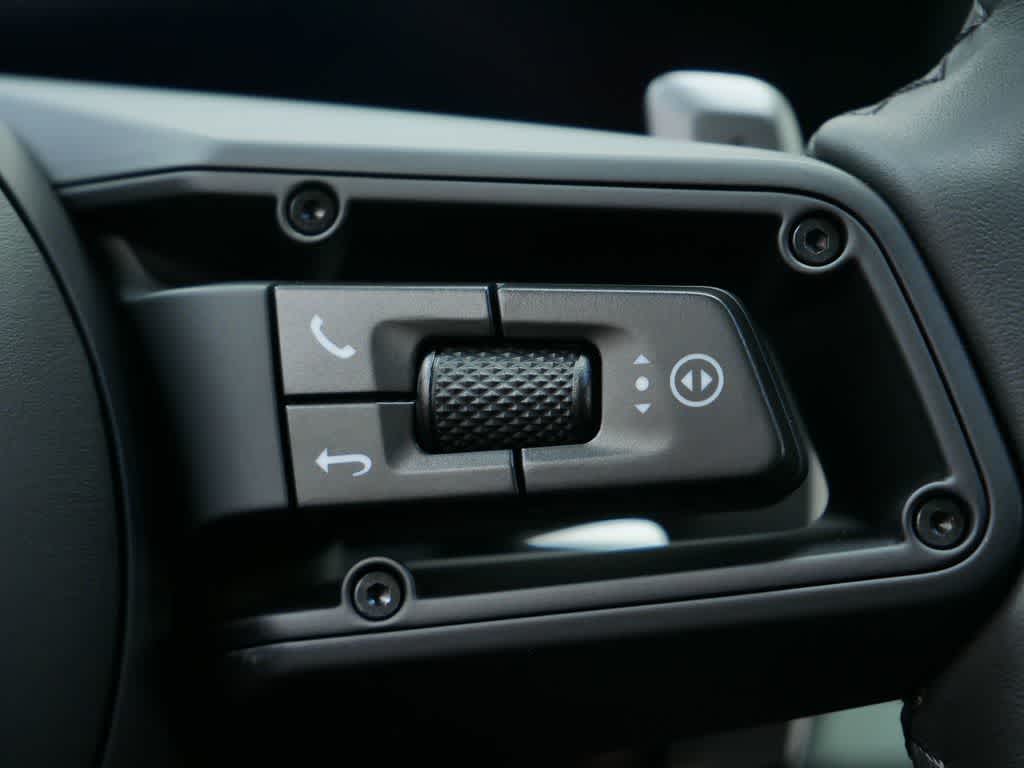 Thumbnail: 2026 Porsche Panamera - 21