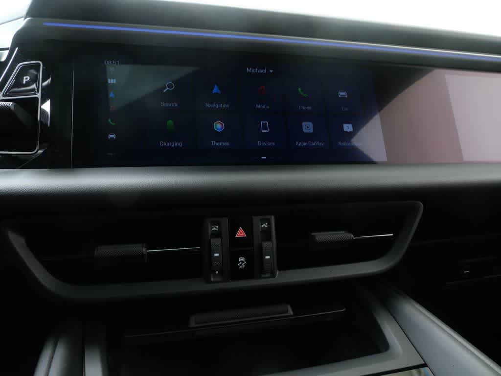 Thumbnail: 2024 Porsche Macan - 28