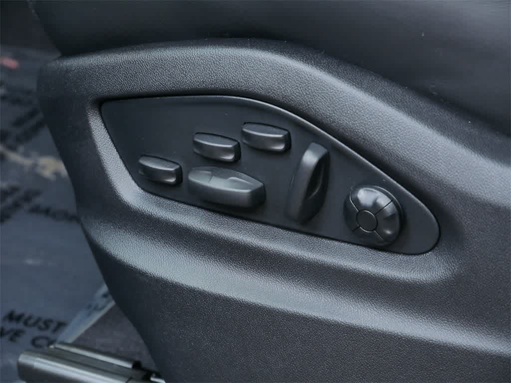 Thumbnail: 2026 Porsche Cayenne - 12