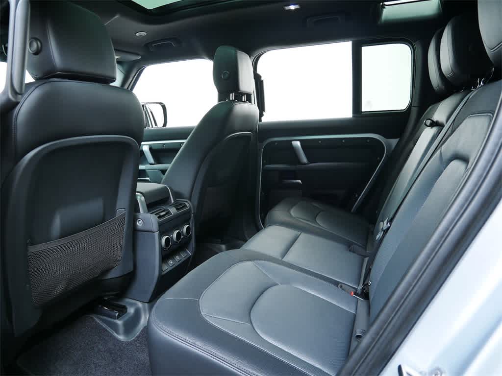 Thumbnail: 2023 Land Rover Defender - 13