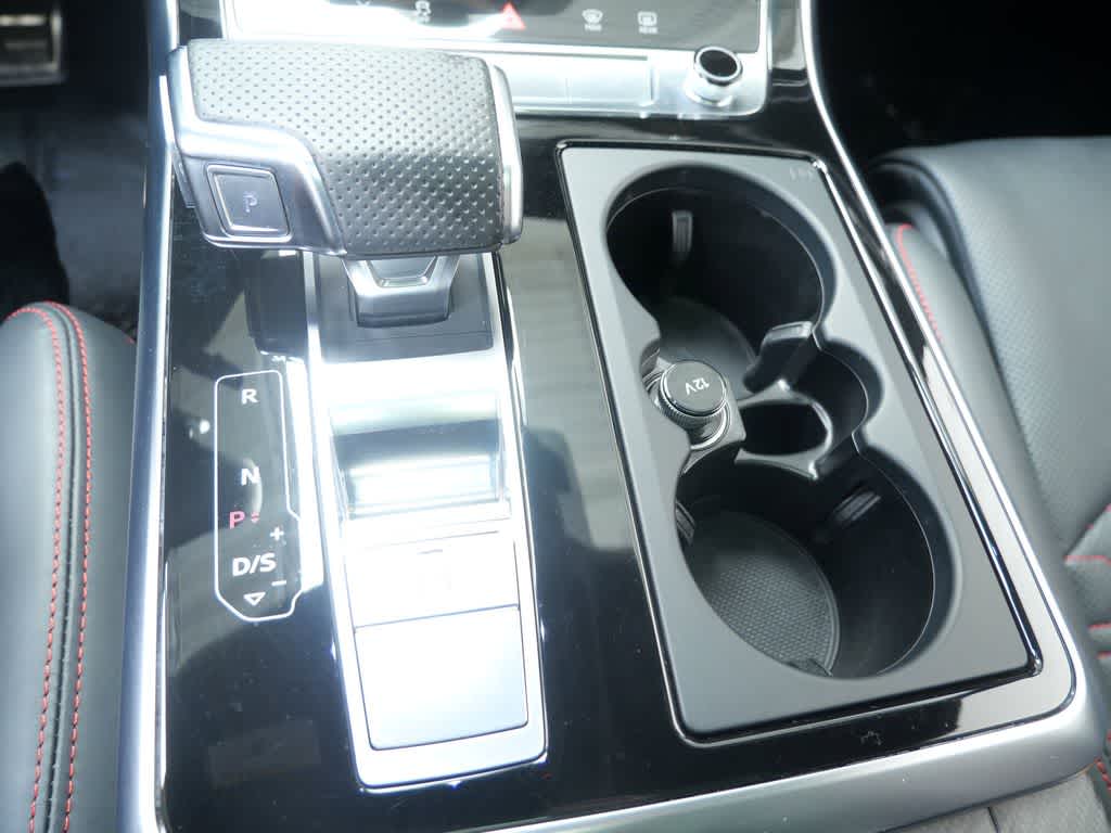 Thumbnail: 2021 Audi RS Q8 - 18