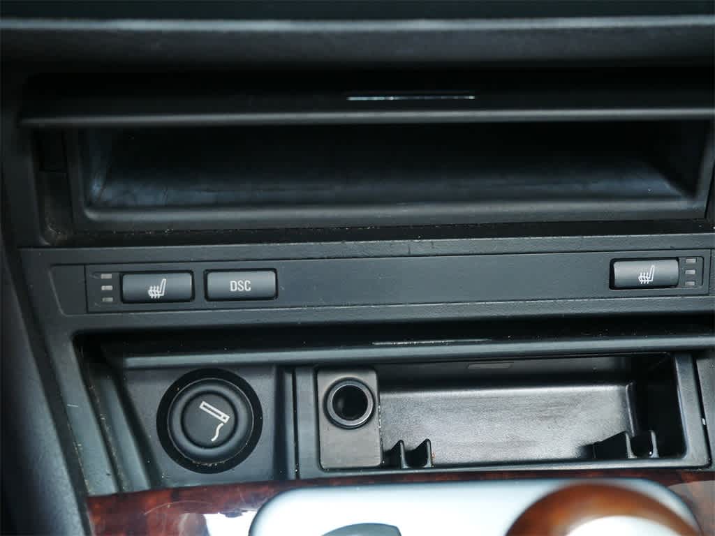 Thumbnail: 2004 BMW 3 Series - 21