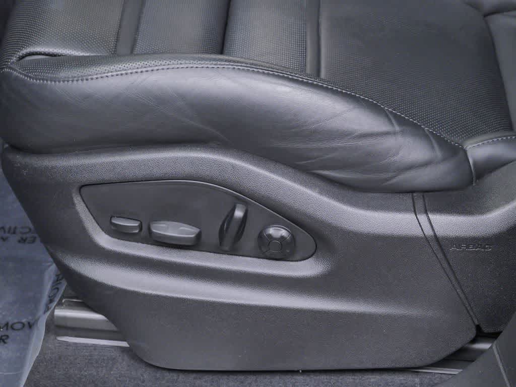 Thumbnail: 2022 Porsche Cayenne - 12