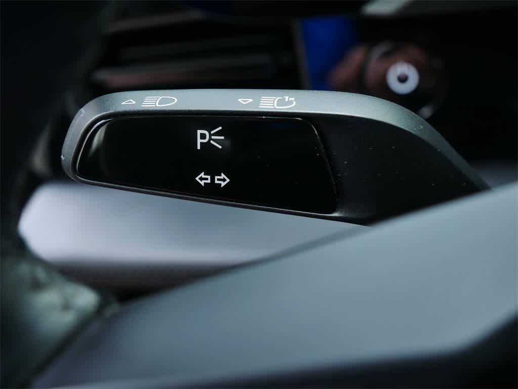 Thumbnail: 2020 Porsche Taycan - 21