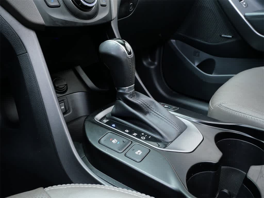 Thumbnail: 2015 Hyundai Santa Fe - 21