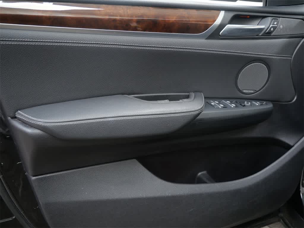 Thumbnail: 2016 BMW X3 - 10