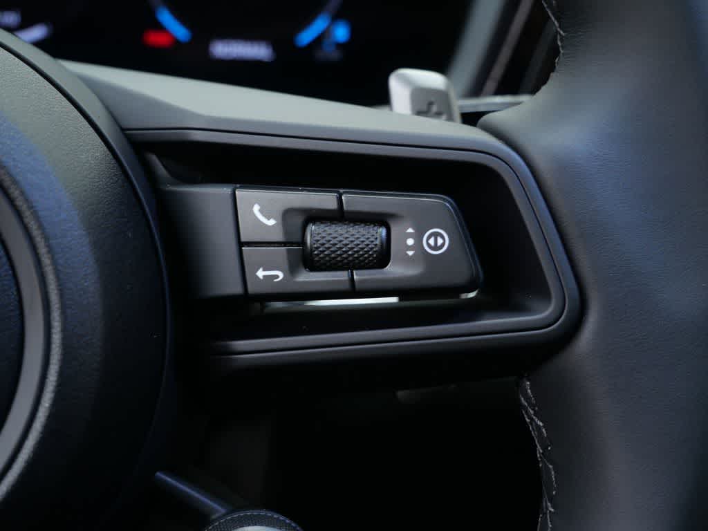 Thumbnail: 2026 Porsche Cayenne - 26