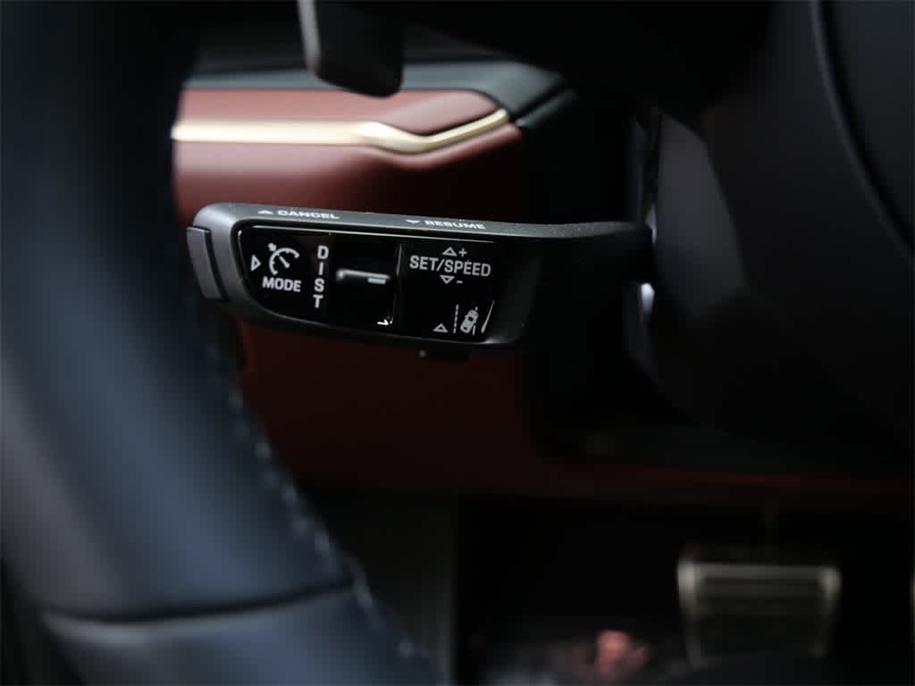 Thumbnail: 2025 Porsche Cayenne - 19