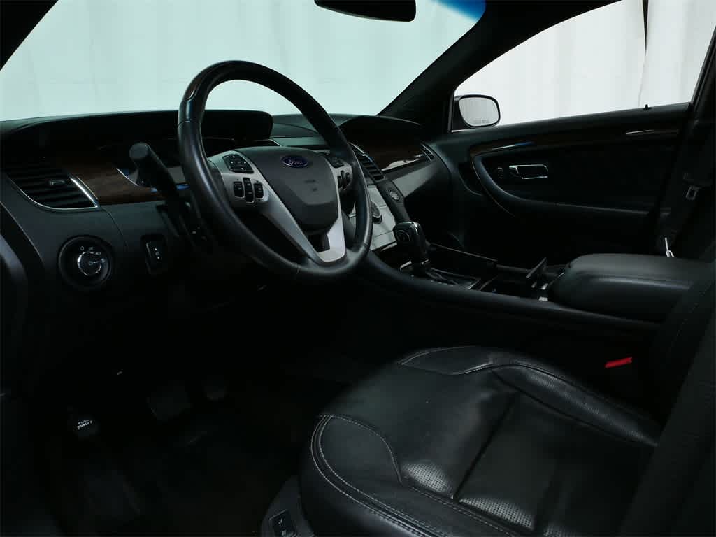Thumbnail: 2013 Ford Taurus - 5