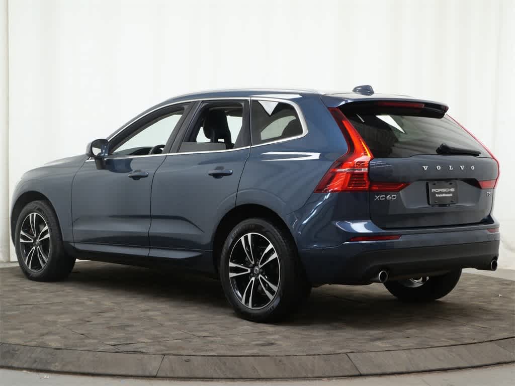 Thumbnail: 2018 Volvo XC60 - 3
