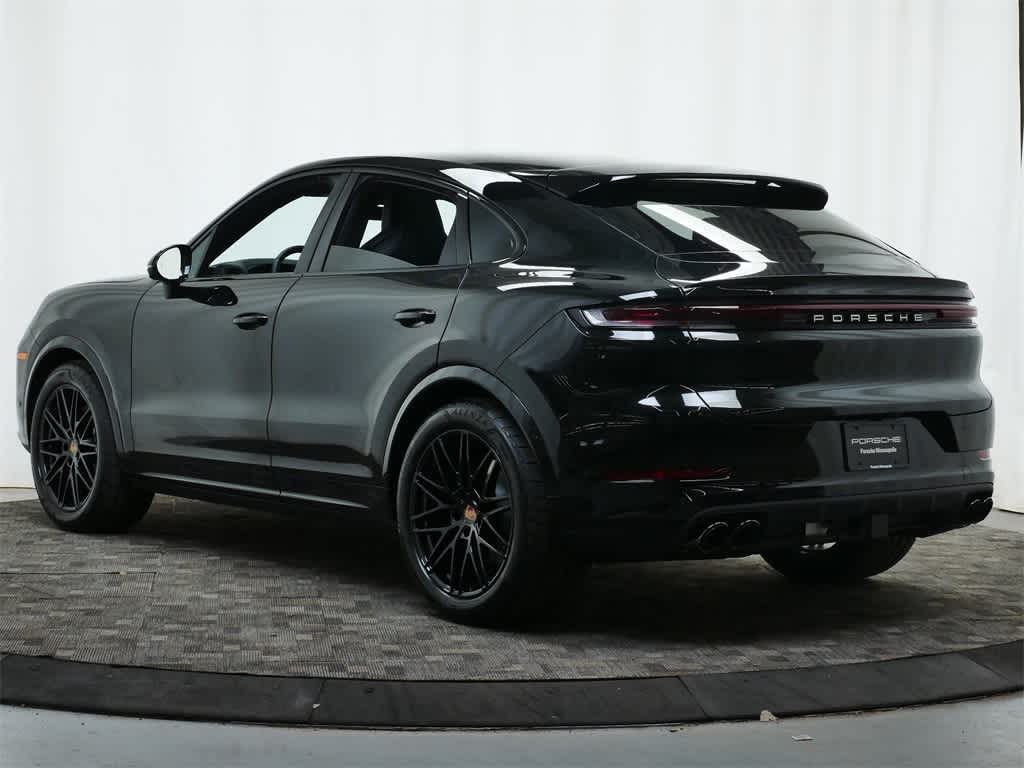 Thumbnail: 2026 Porsche Cayenne - 3