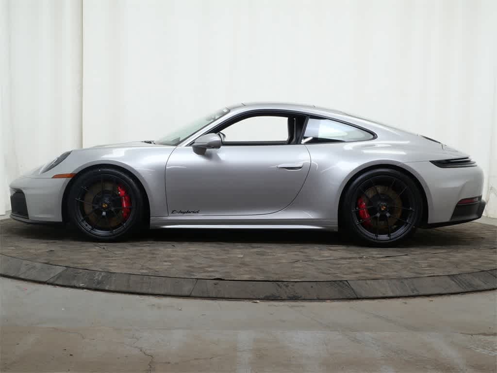 Thumbnail: 2026 Porsche 911 - 2
